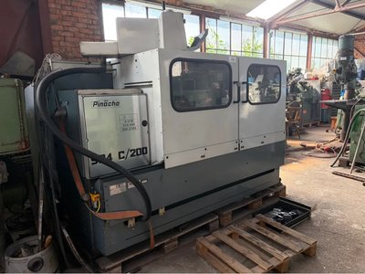 1997 Menosa Pinacho S94 C/200 CNC-Zyklendrehmaschine