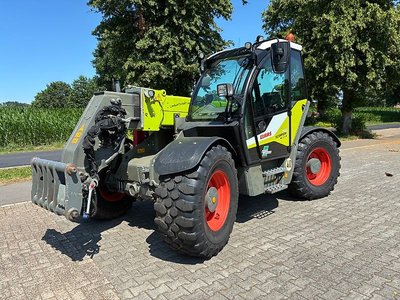 Claas Scorpion 756