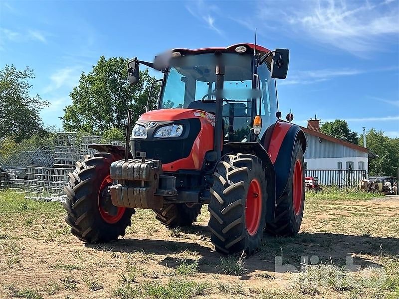 Kubota M4072