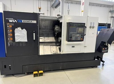 Hyundai WIA L-300/MSA CNC lathe