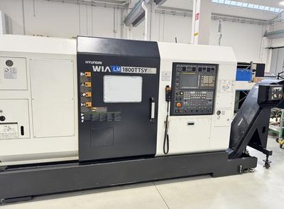 Hyundai WIA LM-1800/TTSY CNC lathe