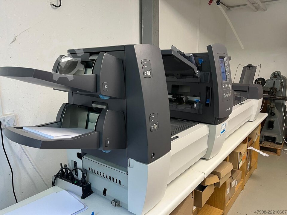 Pitney Bowes F700