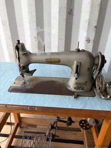 PFAFF 134-0-6 Maszyna do szycia skóry kaletnicza cylindryczna PFAFF 134-0-6 Maszyna do szycia skóry kaletnicza cylindryc
