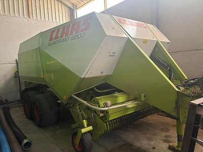 Claas Quadrant 2200