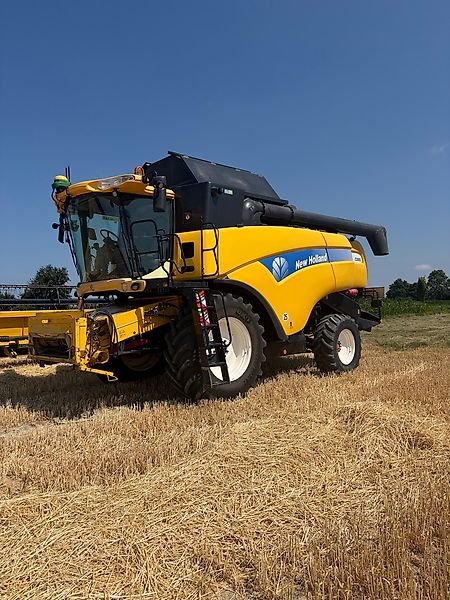 New Holland CX860