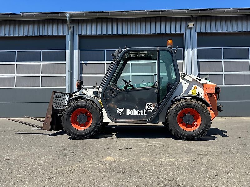 Bobcat T2250