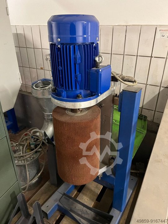  Bürstmaschine