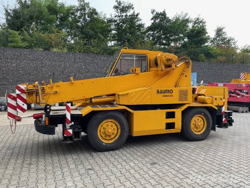 Kobelco RK 70 M