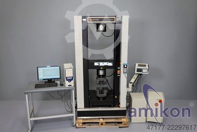 Instron 4507 Universalprüfmaschine 200 kN