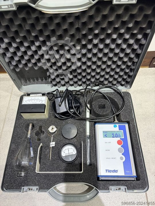 Tiede FSM-2 + UV Meter Blak-Ray J-221 – komplet NDT Tiede FSM-2 + UV Meter Blak-Ray J-221 – komplet NDT