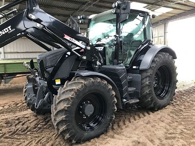 Fendt 513 Vario S4