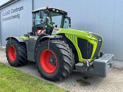 Claas Xerion 5000 Trac