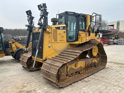 Caterpillar D6TM