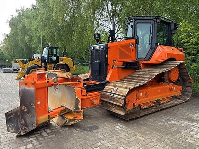 Caterpillar D5