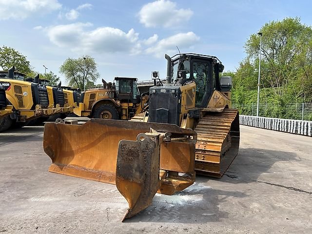Caterpillar D5