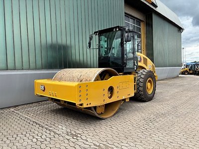 Caterpillar CS74B
