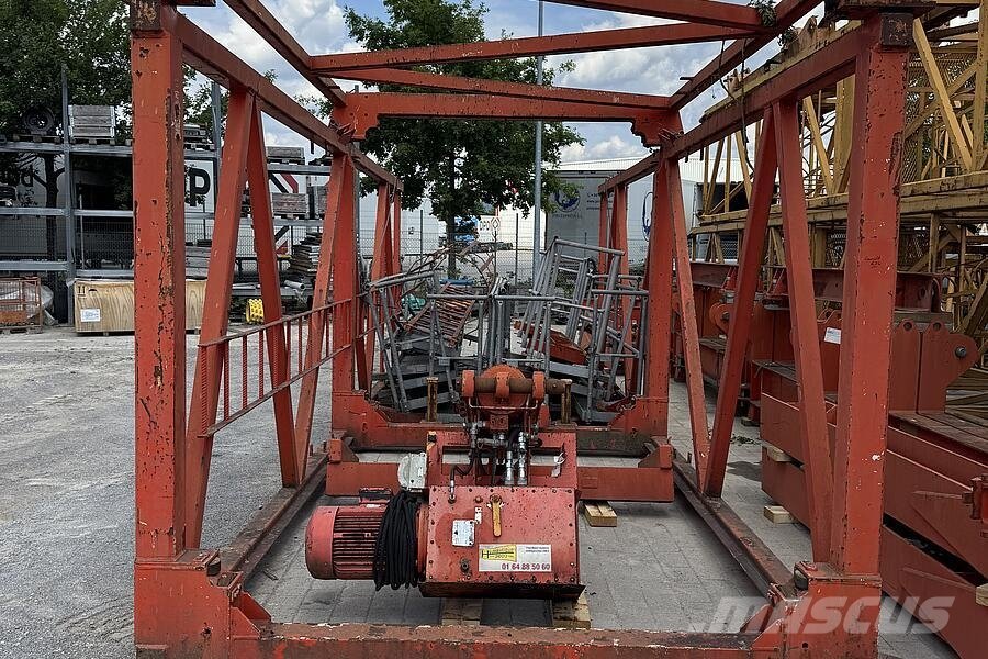 Liebherr Klettereinheit 256HC mit Hydraulikaggregat/Climbin