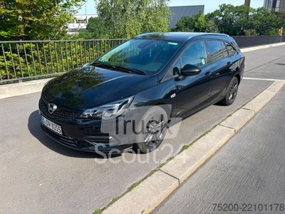 Kleinbus OPEL Astra 1.4 Turbo Sports Tourer/LED/Kamera/Klima gebraucht