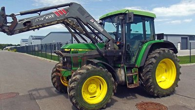 John Deere 6210+ Frontlader
