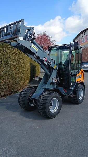 Giant Giant G2500 HD