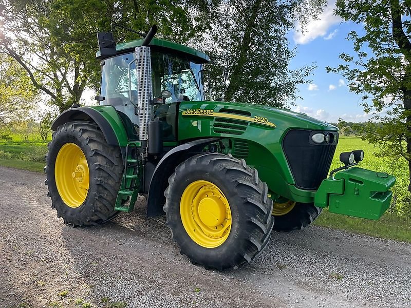 John Deere 7820 Power Quad