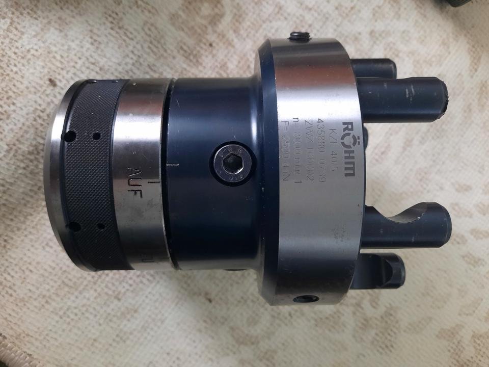 Quick-gripping device for EMCO lathe (Emcomat 17)