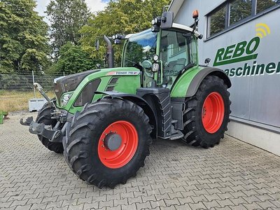 Fendt 718 Vario SCR Profi