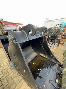 Caterpillar Löffel 1200mm CW40
