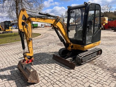 Caterpillar 301.7D