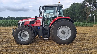 Massey Ferguson 7s 210 Dyna VT exclusive