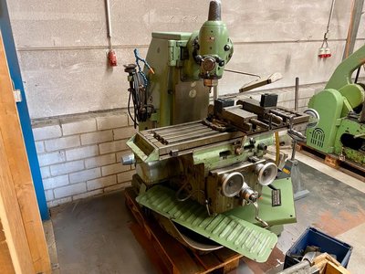Uniwersalna frezarka Wilhelm Grupp 605 VKUP 104 frezarka
