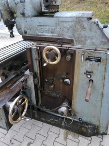 frezarka, frezarka uniwersalna, SHW UF2, zderzak