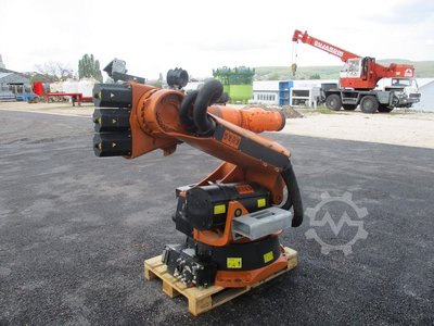 KUKA KR 210 L 180 ( 1611)