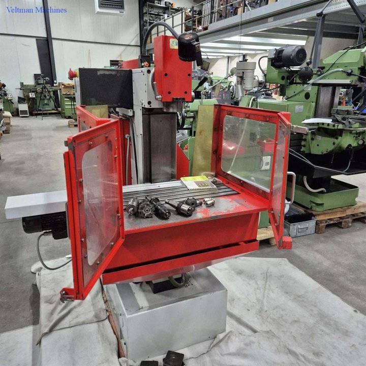 Machine milling machine Emco FB3