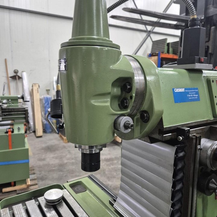 Werkzeugfräsmaschine Mikron WF2SA