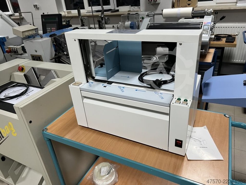 NM-420 W30 Banding Machine