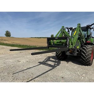 Geflügelkistengabel 1800 mm Gabeln / Gabelabstand 1030 mm / Euronormaufnahme/lackiert
