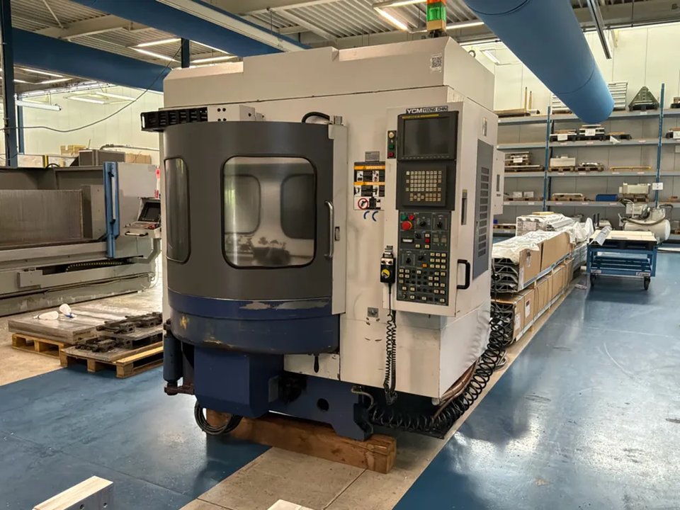2003 Supermax YCM-FV56A Vertikales CNC-Bearbeitungszentrum