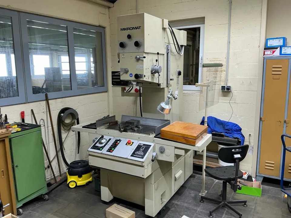 MIKROMAT - 40 B - Präzisions-Lehrenbohrmaschine / Koordinatenbohrmaschine.