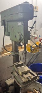 Säulenbohrmaschine