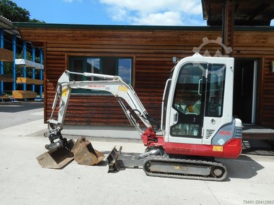 Takeuchi TB 219 ( 2.020kg ) POWERTILT