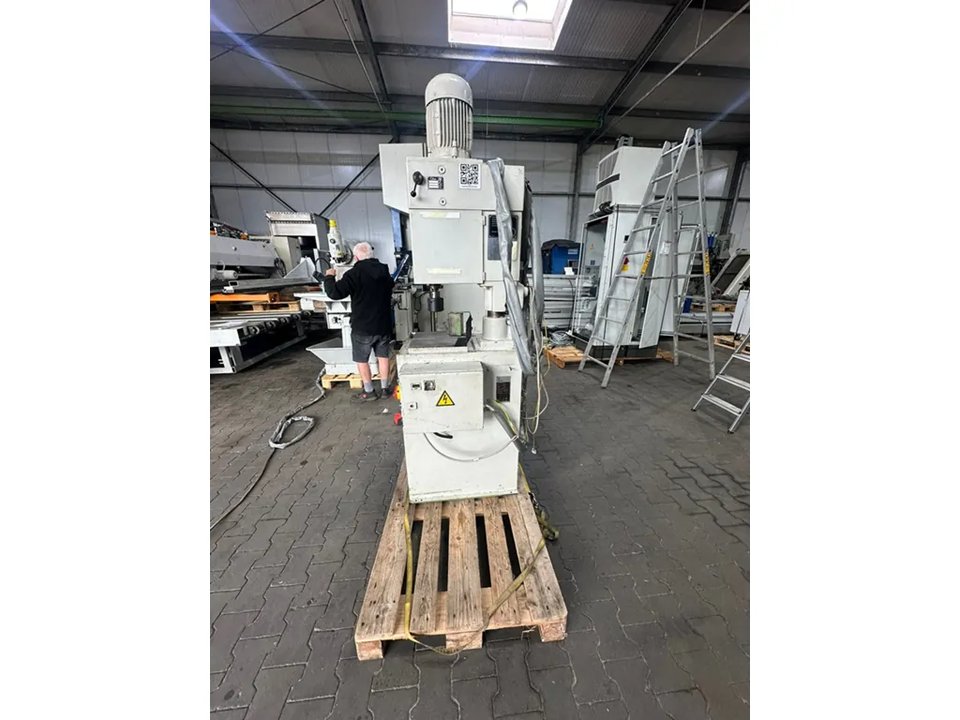 Thyssen Hüller Hille Column Drilling Machine UG24