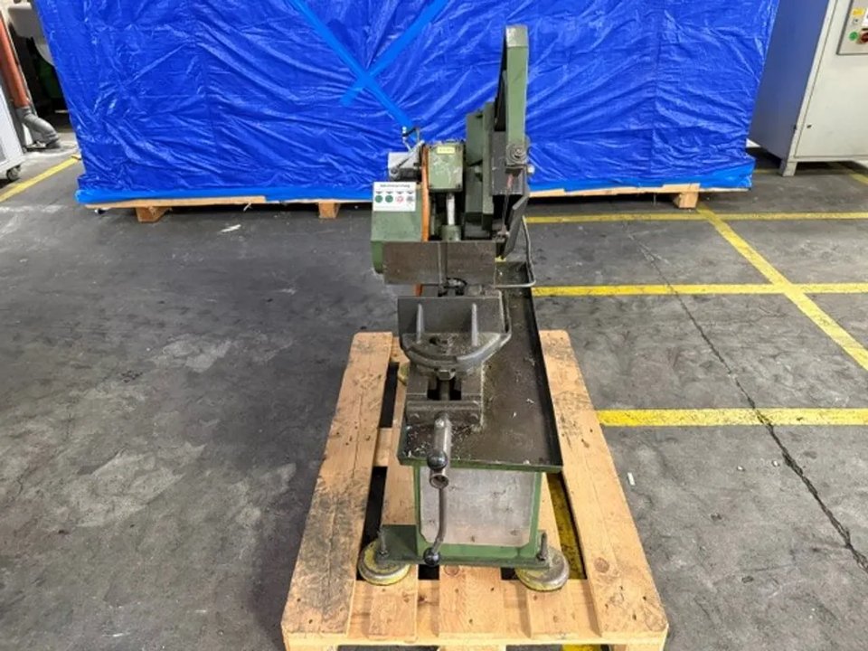 Kläger - HK 215 - Bügelsägemaschinen