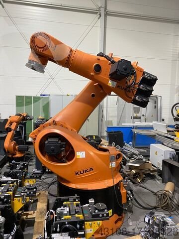 KUKA KR360 R2830