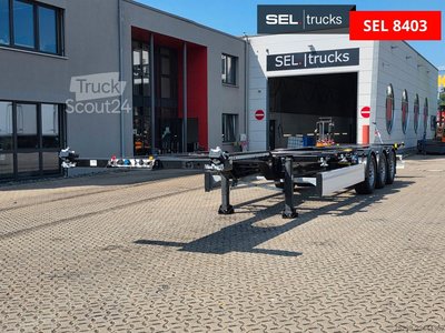 Auflieger-Wechselfahrgestell KRONE SD / Teleskop | 11.908mm-13.403mm gebraucht