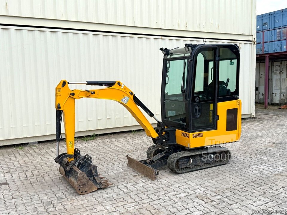 Minibagger JCB 15C-1 / 825 H /  3 x Löffel / Kabine gebraucht