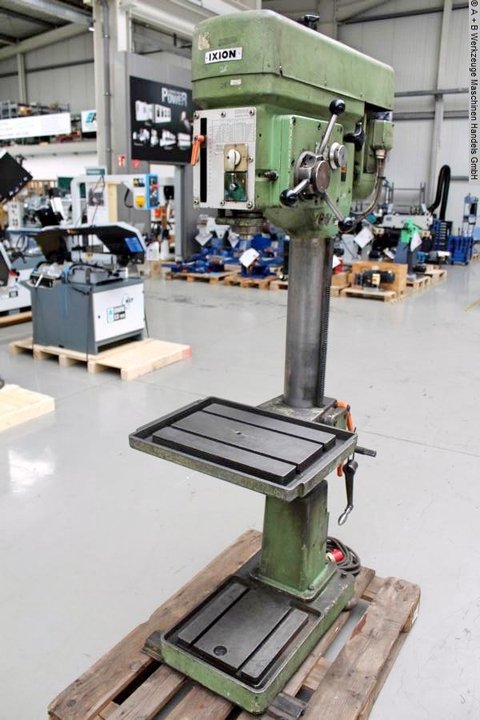 Column-Type Drilling Machines IXION BS 30 AV