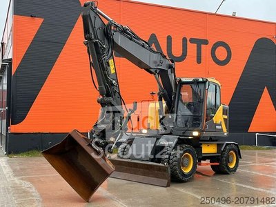 Radbagger Volvo EWR 170 E TILTROTATOR / AC / CENTRAL LUBRICATION gebraucht