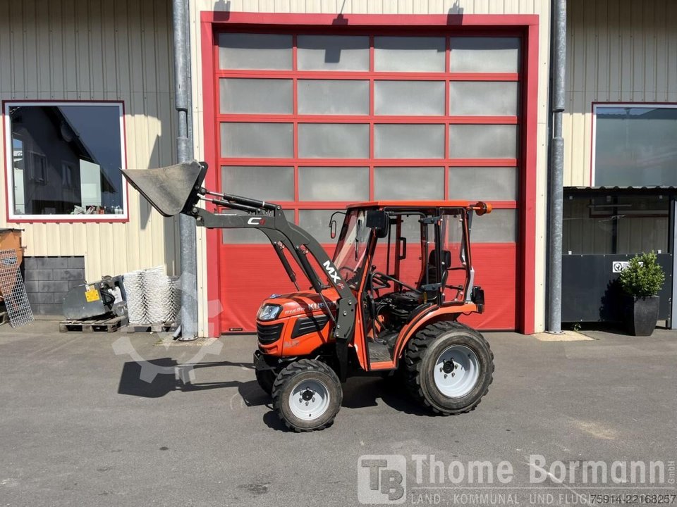 Kubota B1620