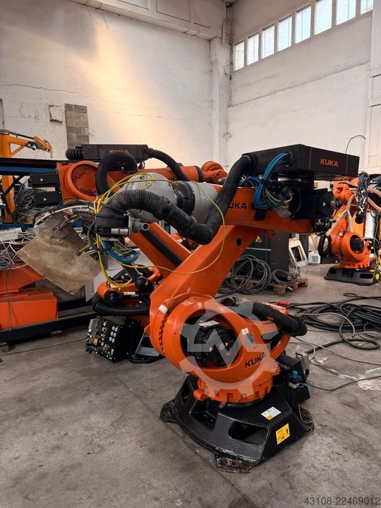 KUKA KR 210 R2700 prime F